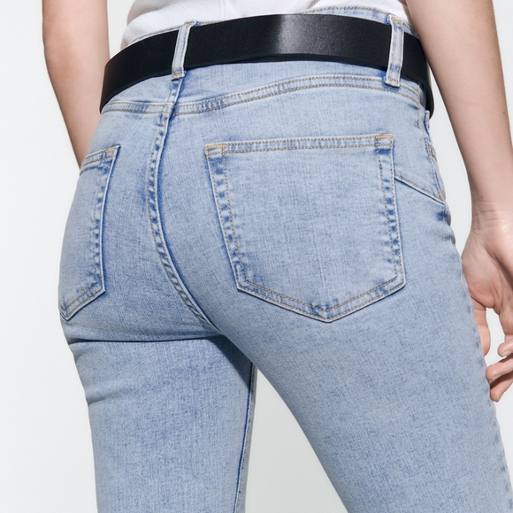 Zara jeans (free add-on with 40$+ purchase) - Picture 6 of 8